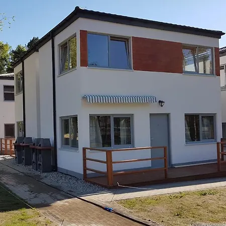 بيت خشبي Aqua