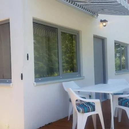 Lodge Aqua *