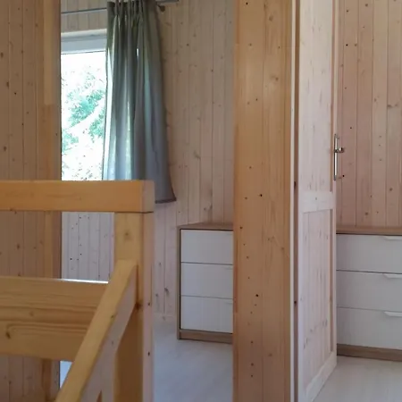 Aqua بيت خشبي *