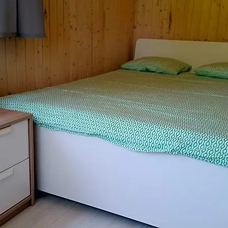 Aqua Деревянный коттедж *